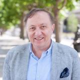 ewan-ferlie-2.xaf3c0b17